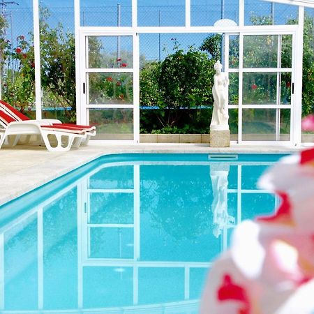 Apartamentos Individuales Con Piscina 갈라파가르 외부 사진
